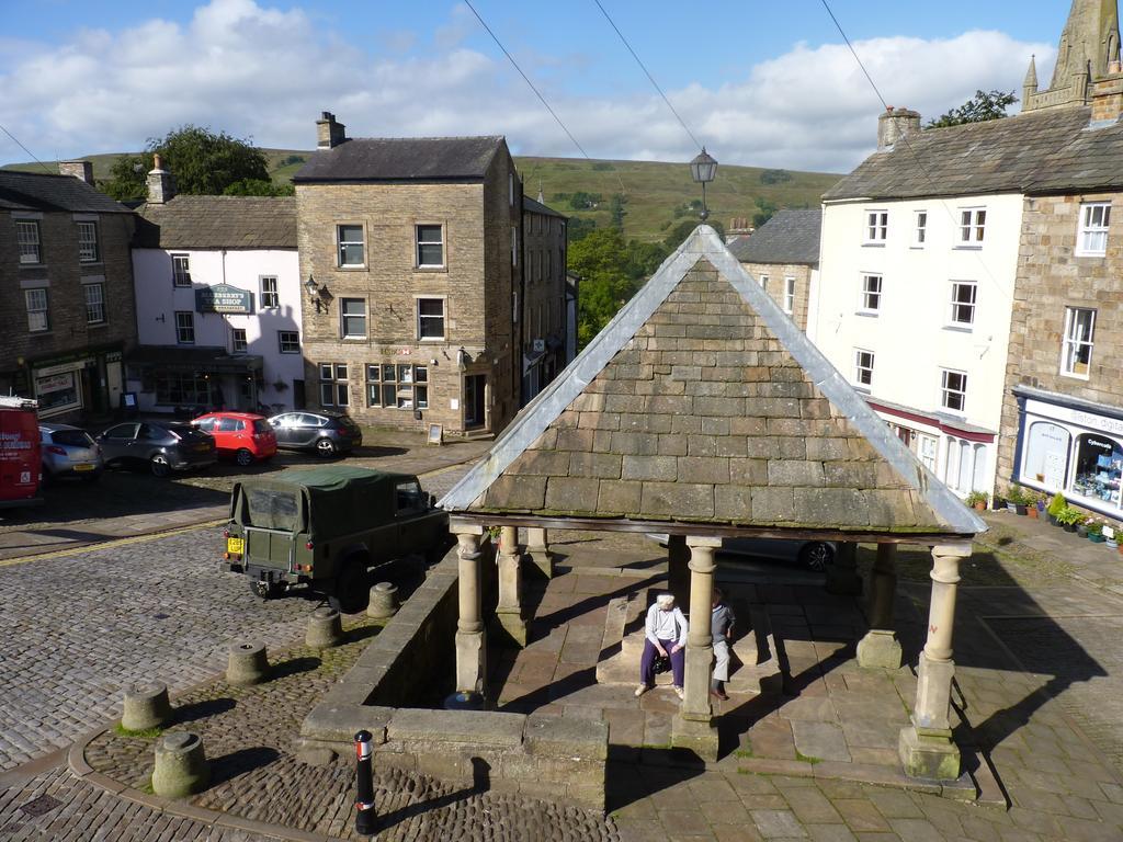 Town View Alston 아파트 객실 사진